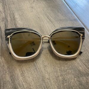 New Cat Eye Pink & Black Zebra Print Gold Frame Sunglasses